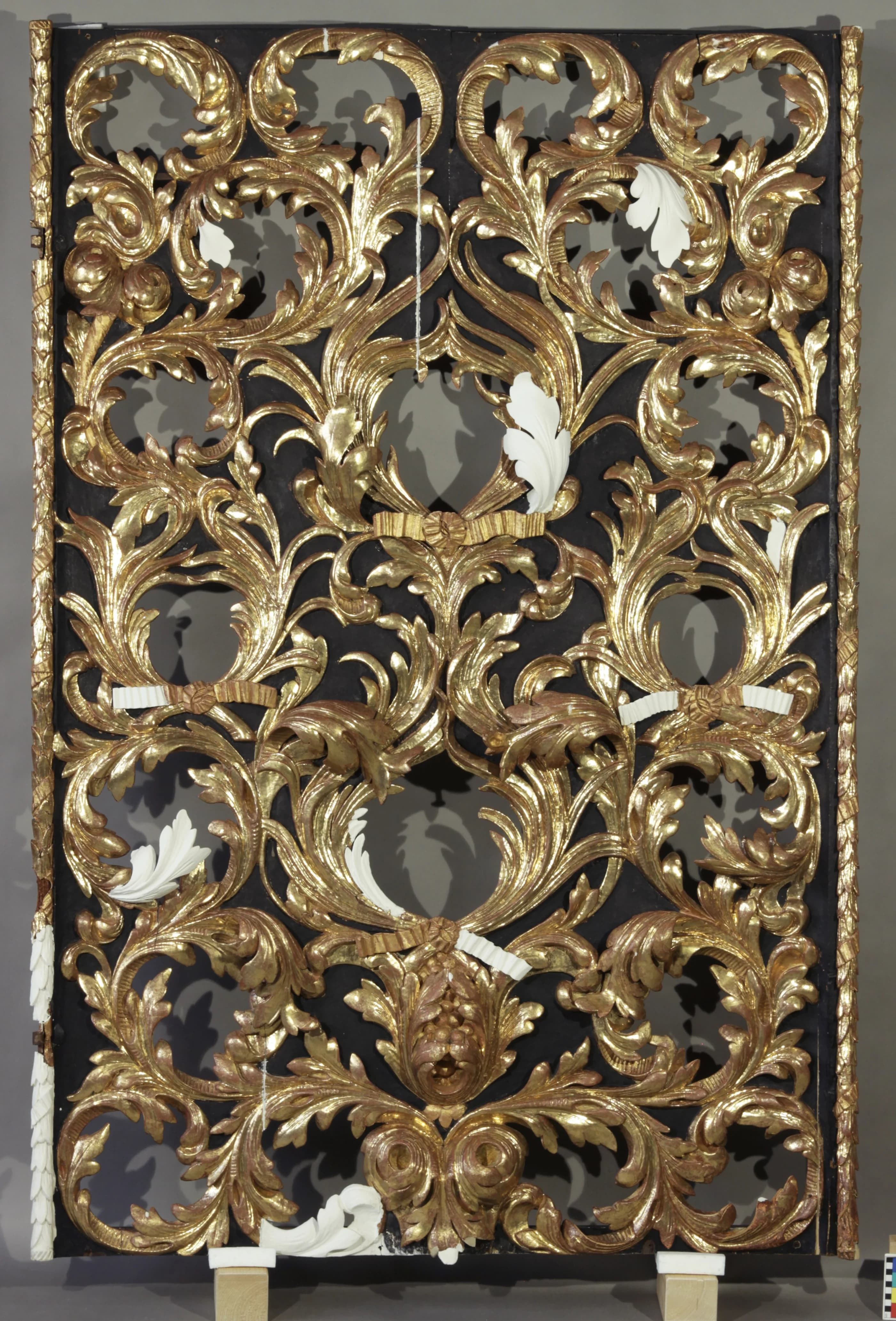 Golden Chamber - detal 1